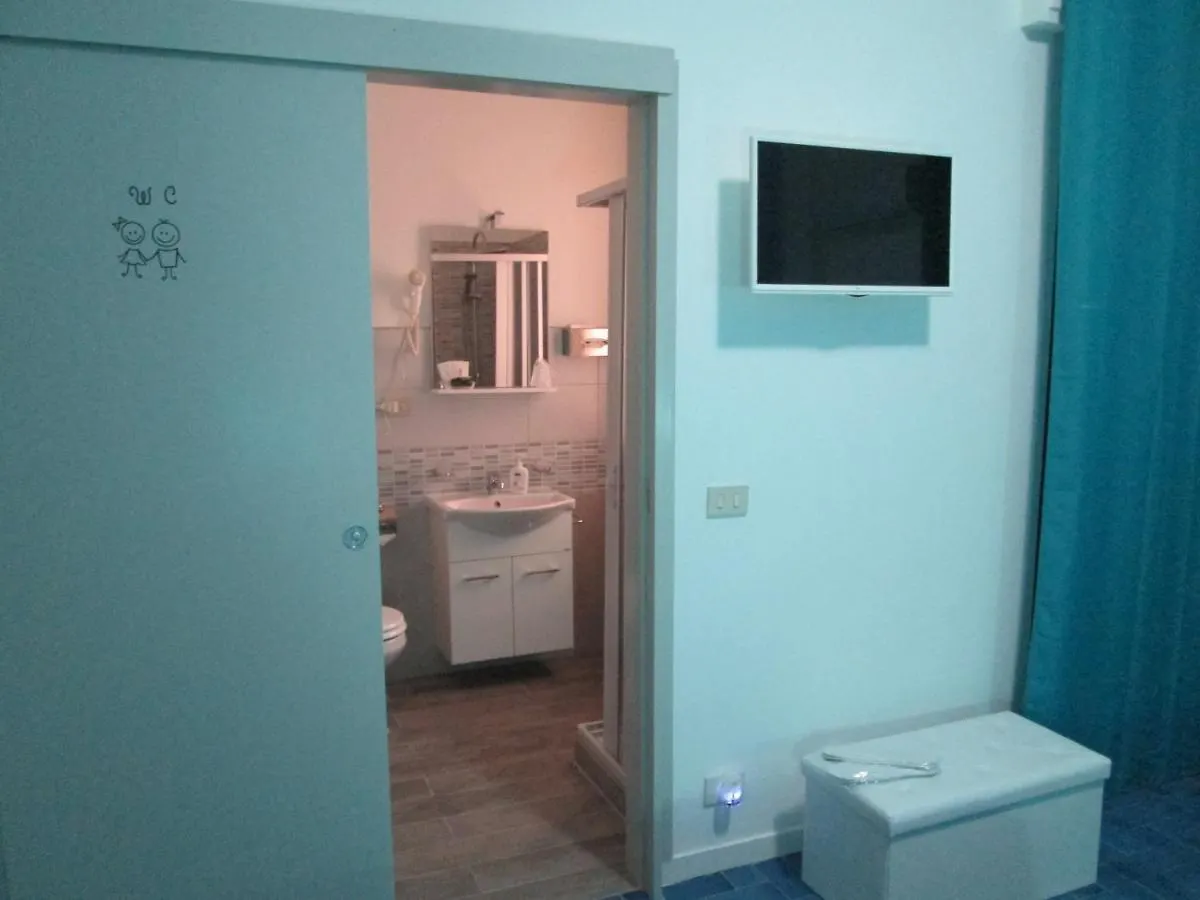 B&B La Fenice Palermo 0*,  Italy